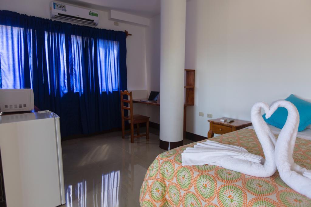 Hostal Tongo Reef بويرتو بكويريزو مورينو المظهر الخارجي الصورة