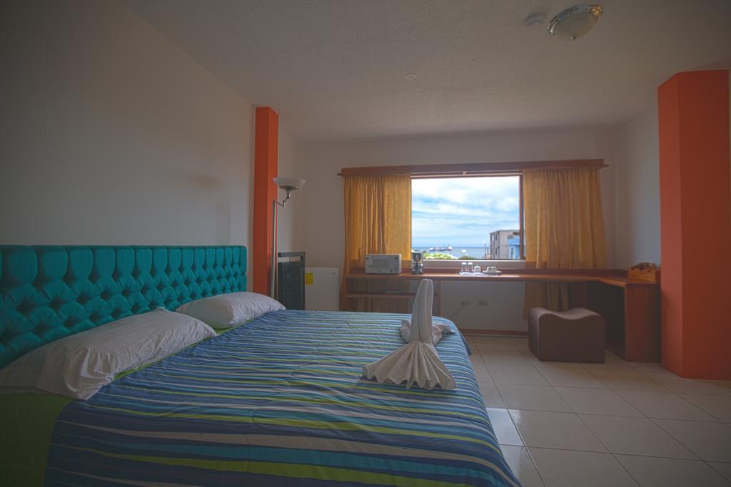 Hostal Tongo Reef بويرتو بكويريزو مورينو المظهر الخارجي الصورة