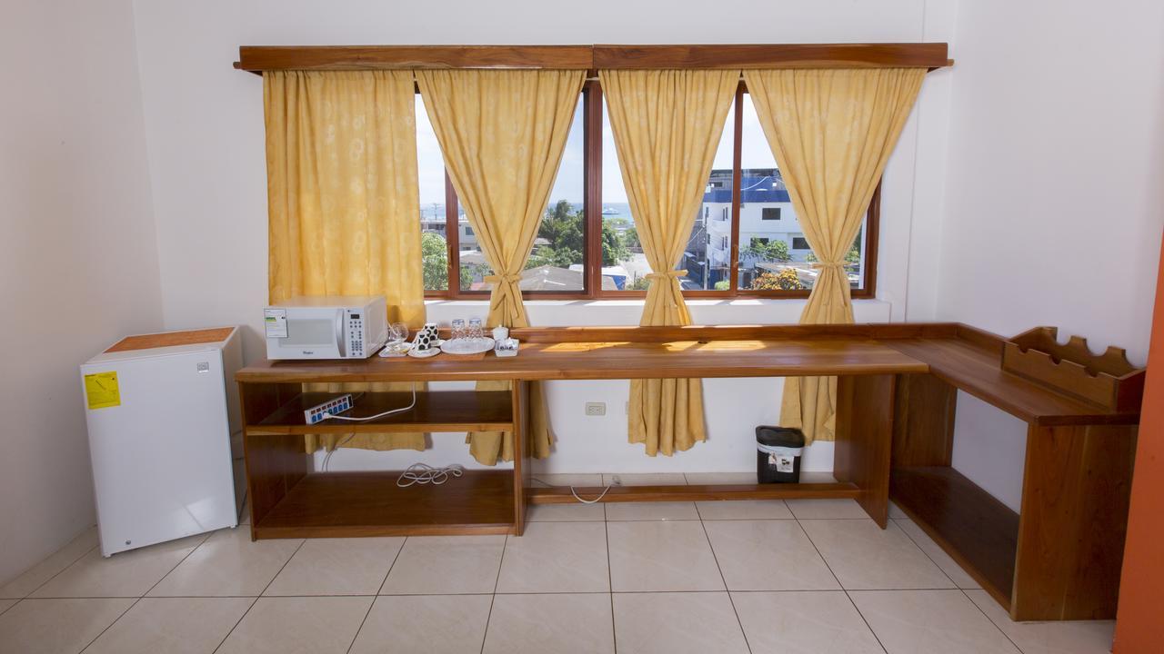 Hostal Tongo Reef بويرتو بكويريزو مورينو المظهر الخارجي الصورة
